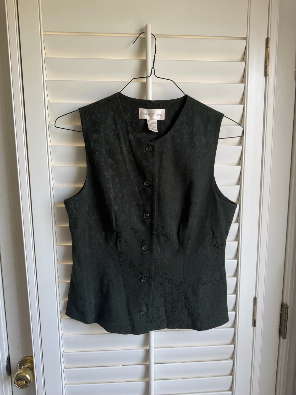 Casual Corner dark green floral button down vest sz 4